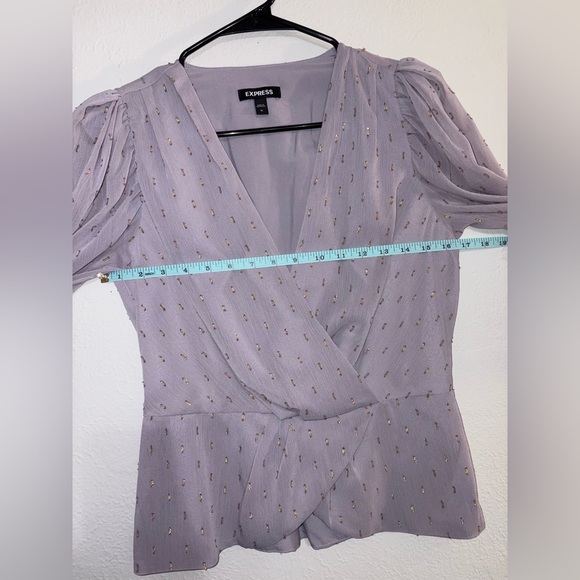 Express Women's V-neck Lavender Wrap Blouse Size Medium - Picture 7 of 12